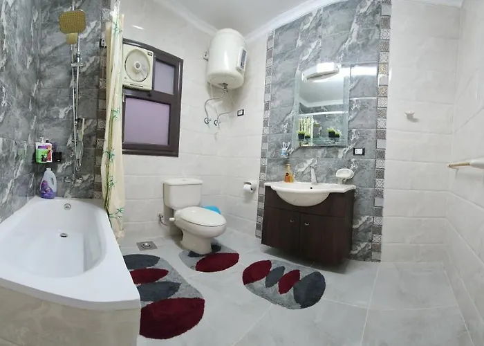 مستقلة 5 غرف مطلة على البحر - بلو باي اسيا السخنة Blue Bay Sokhna *