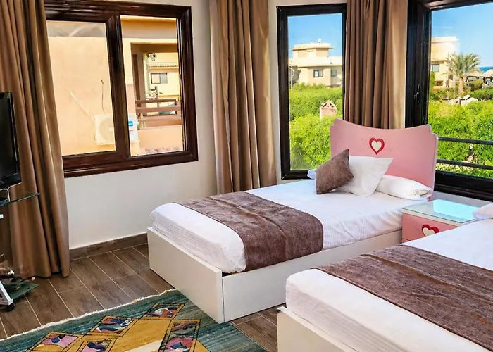 مستقلة 5 غرف مطلة على البحر - بلو باي اسيا السخنة Blue Bay Sokhna فيلة عين السخنة
